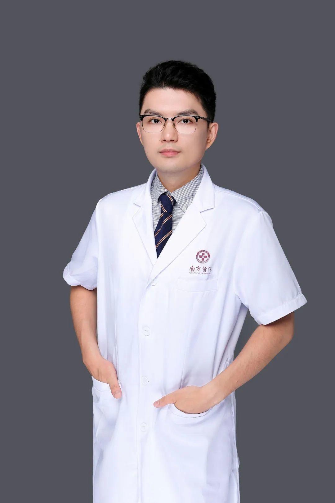 李医生（宠物外科医生）