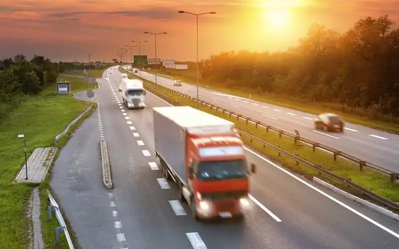 物流“加速跑”释放发展新活力